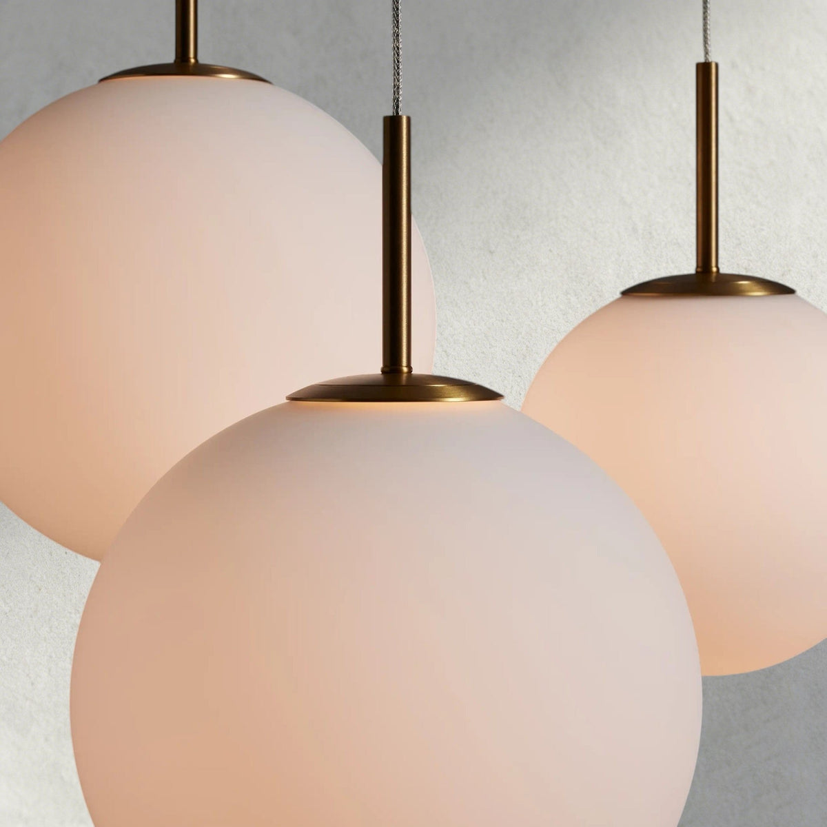 Casen Round Chandelier 20", 28", 34", 43" - Zelno Lighting