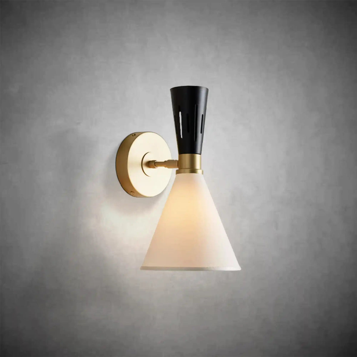 Ramsey Wall Sconce - Zelno Lighting
