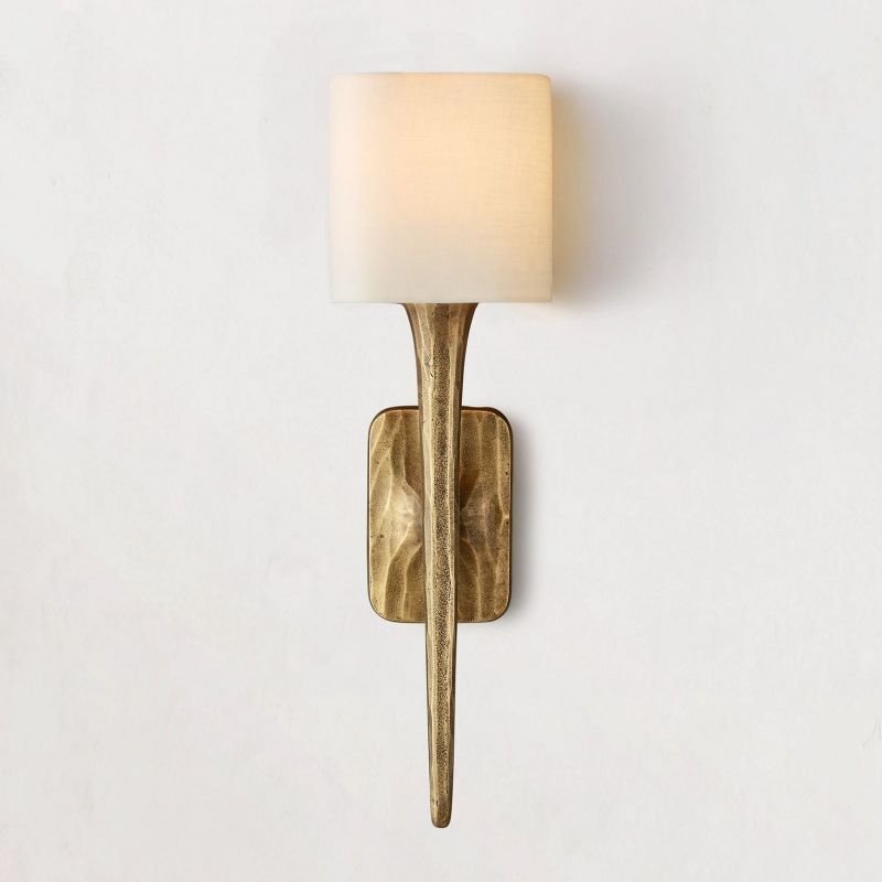 Thadrian Shaded Wall Sconce - Zelno Lighting