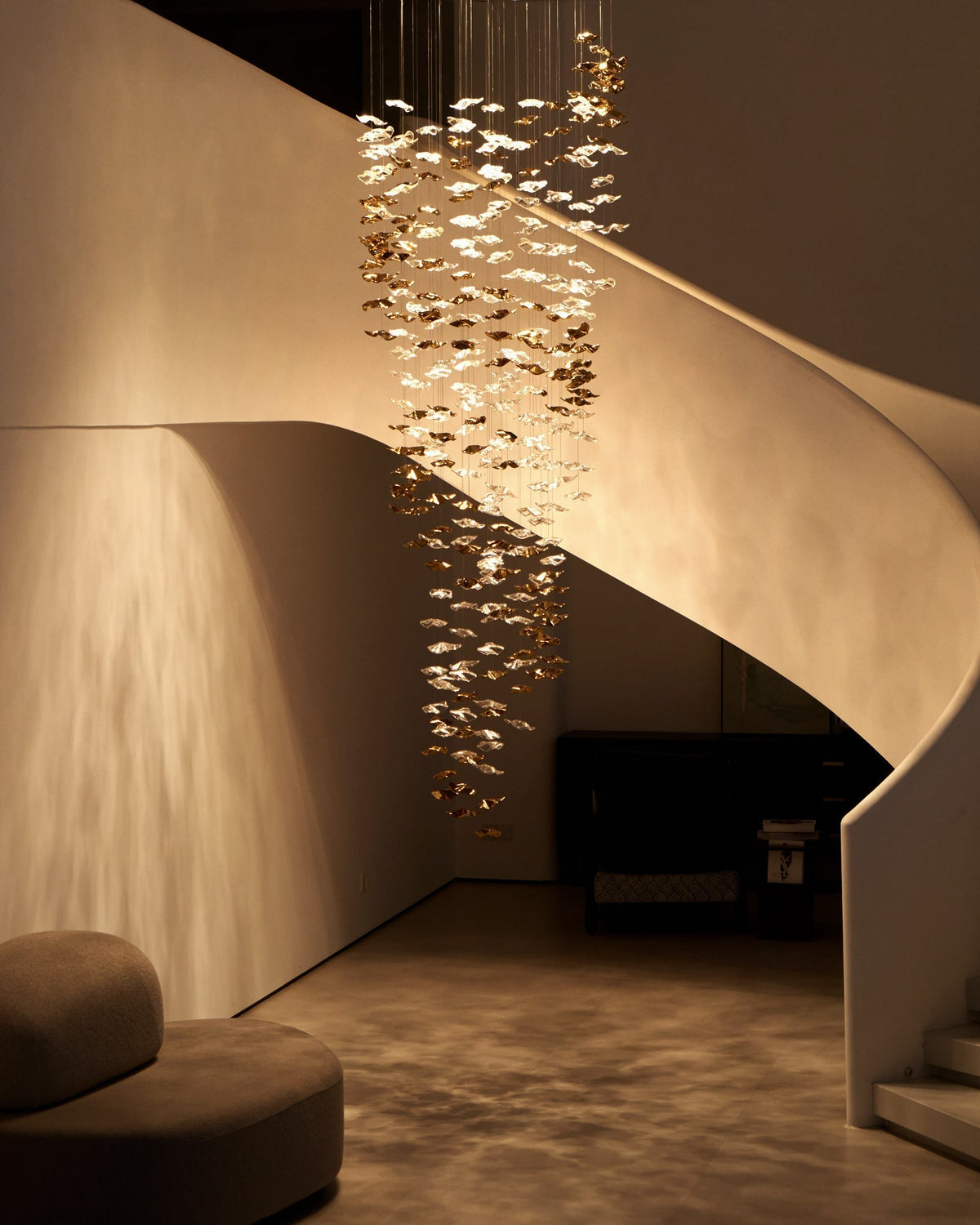 Veloria Fluid Chandelier - Zelno Lighting