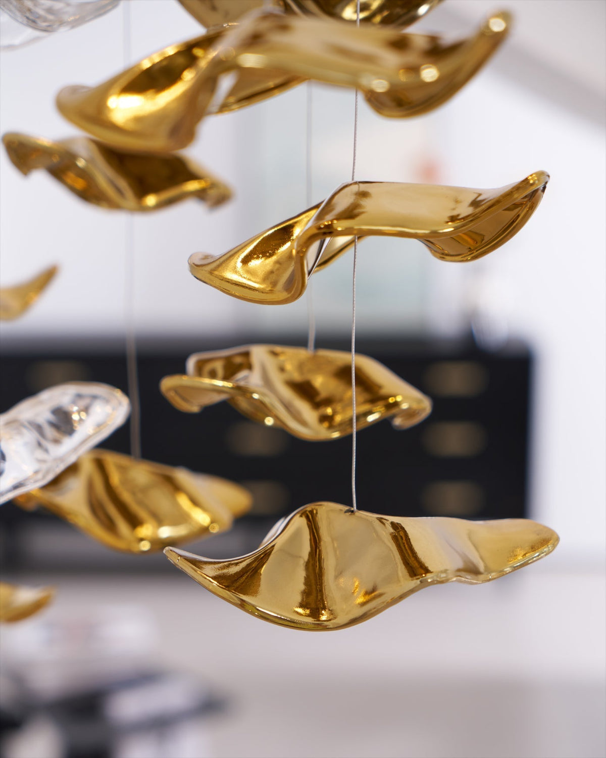 Veloria Fluid Chandelier - Zelno Lighting