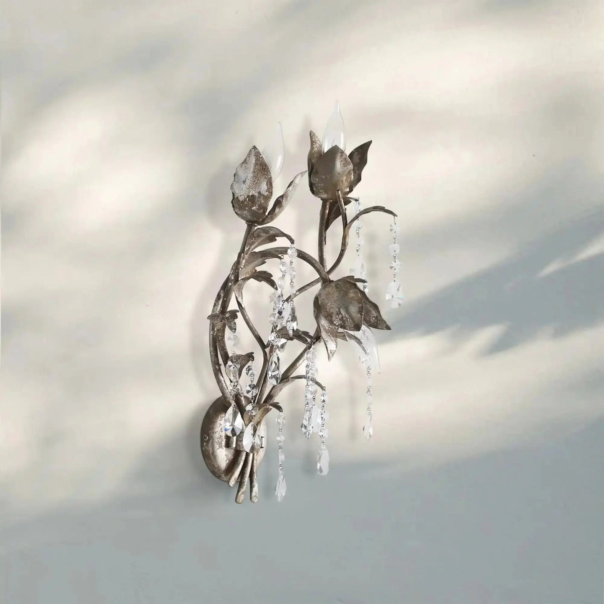 Viticcia 3 - Light Wall Sconce - Zelno Lighting
